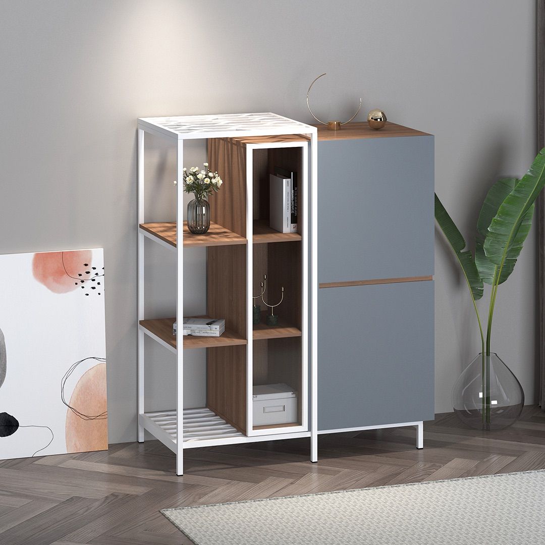 E - 024 - Sideboard - Product Photo